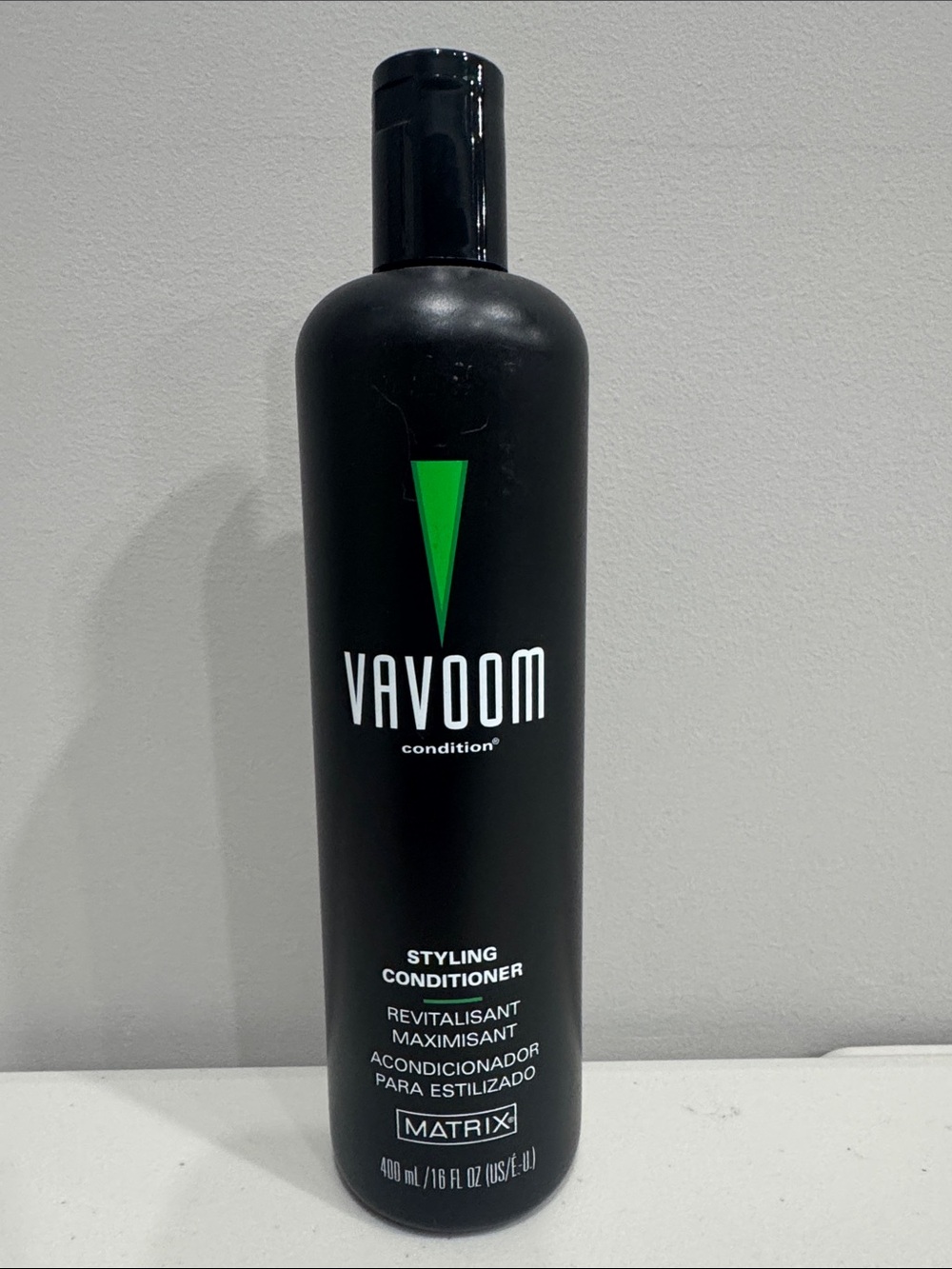 Vavoom Styling Conditioner 16 oz